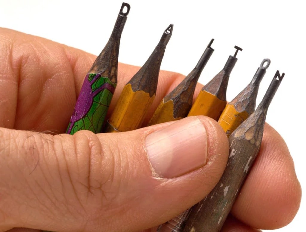 Dalton Ghetti pencil carving graphite art